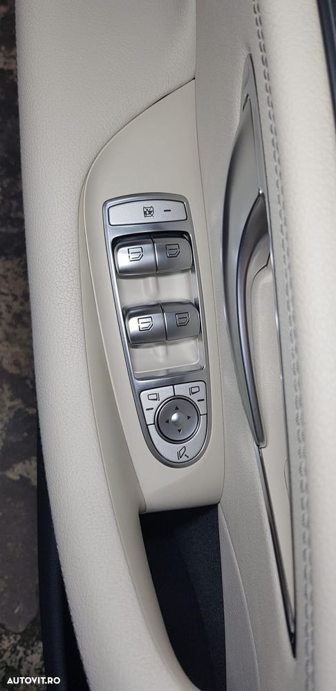 Mercedes-Benz CLS - 17