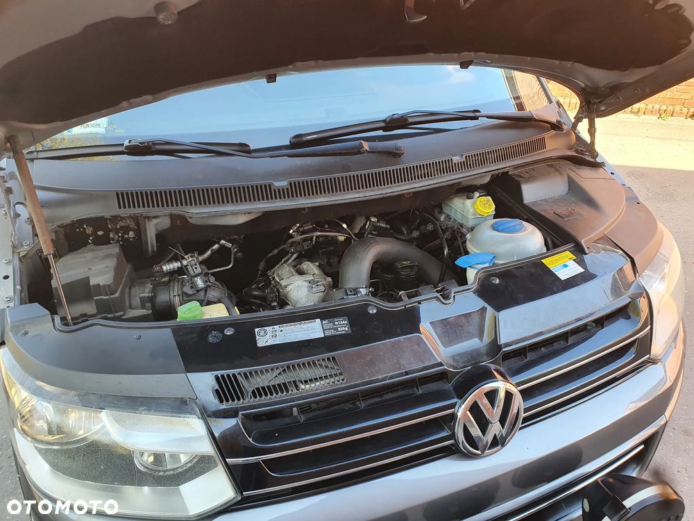 Volkswagen Multivan - 30