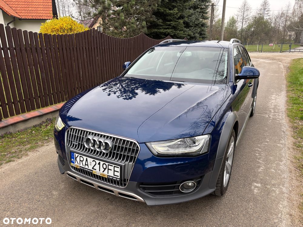 Audi A4 Allroad - 1