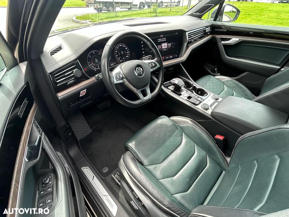 Volkswagen Touareg 3.0 V6 TDI 4Motion DPF Automatik R-Line - 12