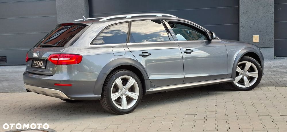 Audi A4 Allroad 2.0 TDI Quattro S tronic - 13