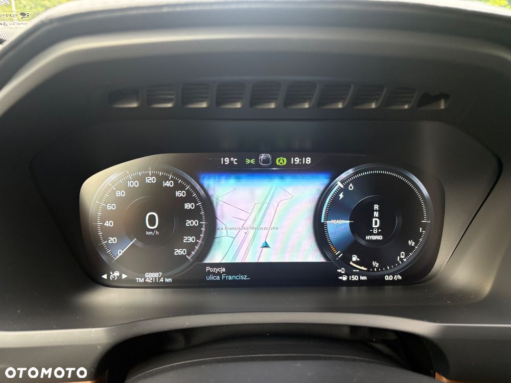 Volvo XC 90 - 6