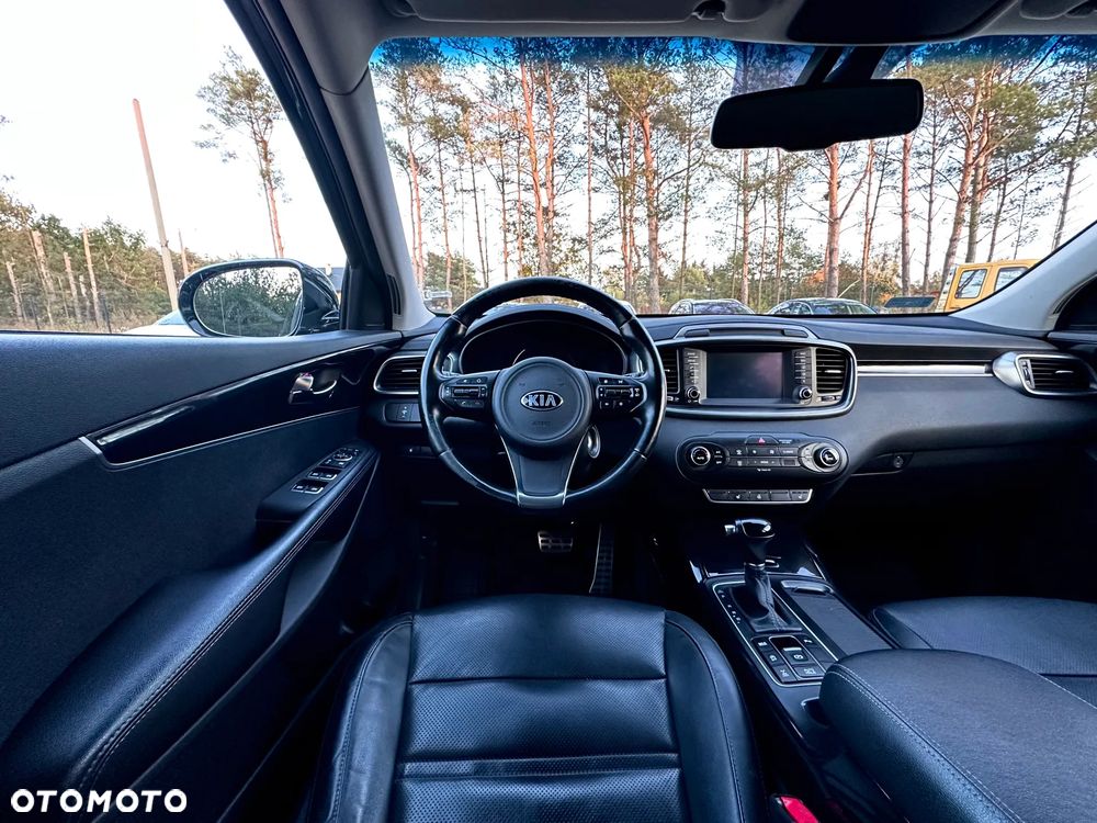 Kia Sorento - 28