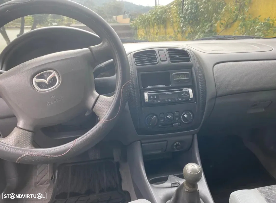 Mazda 323 - 6