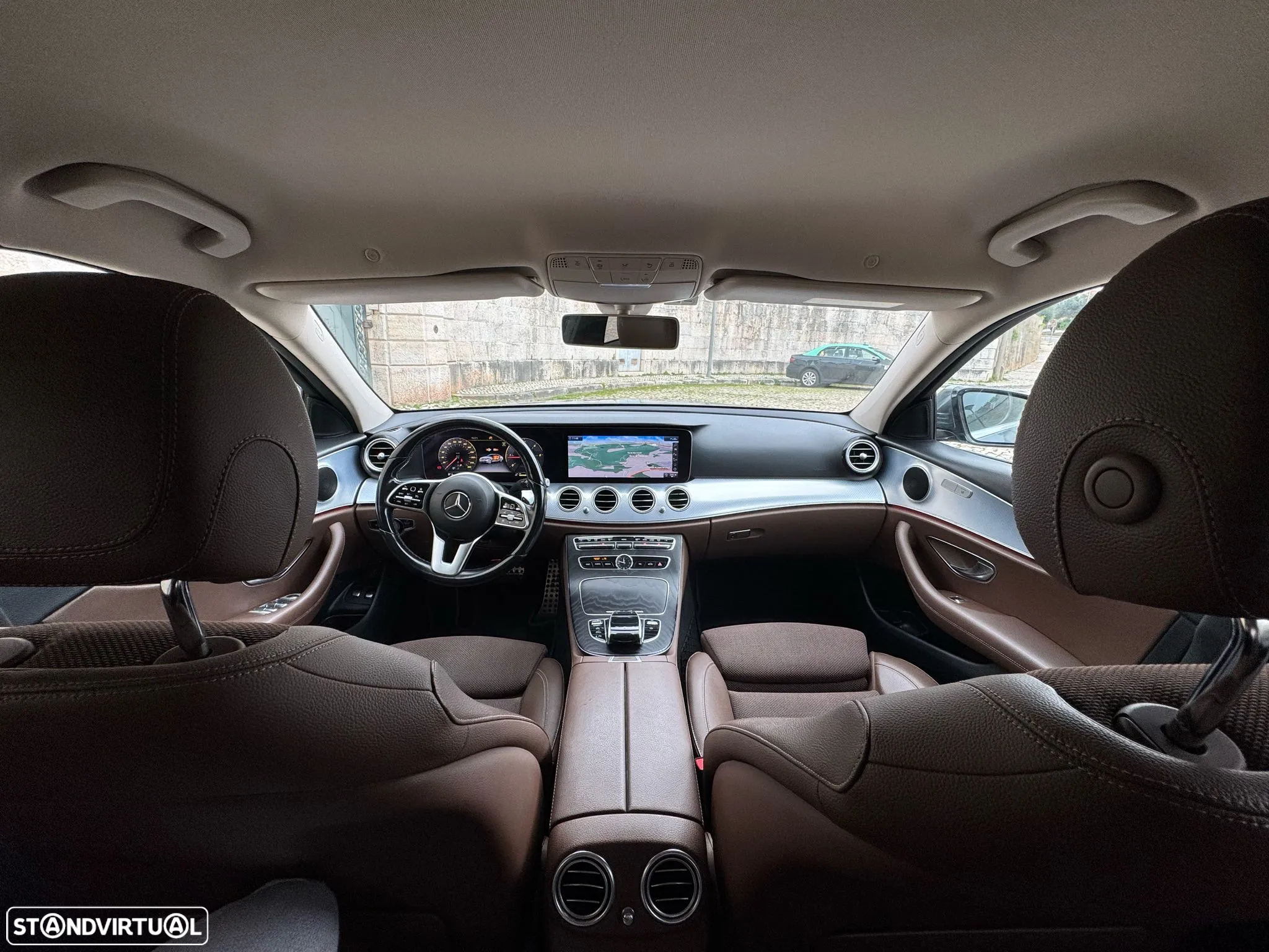 Mercedes-Benz E 200 d Avantgarde - 22