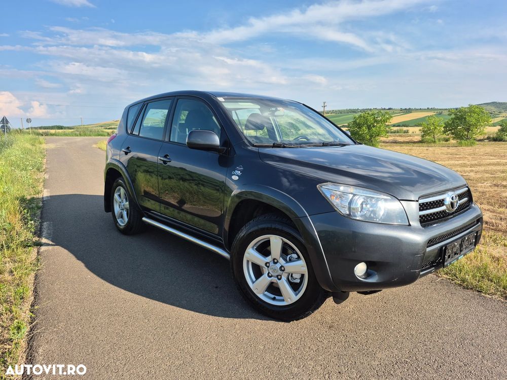 Toyota RAV4 - 2