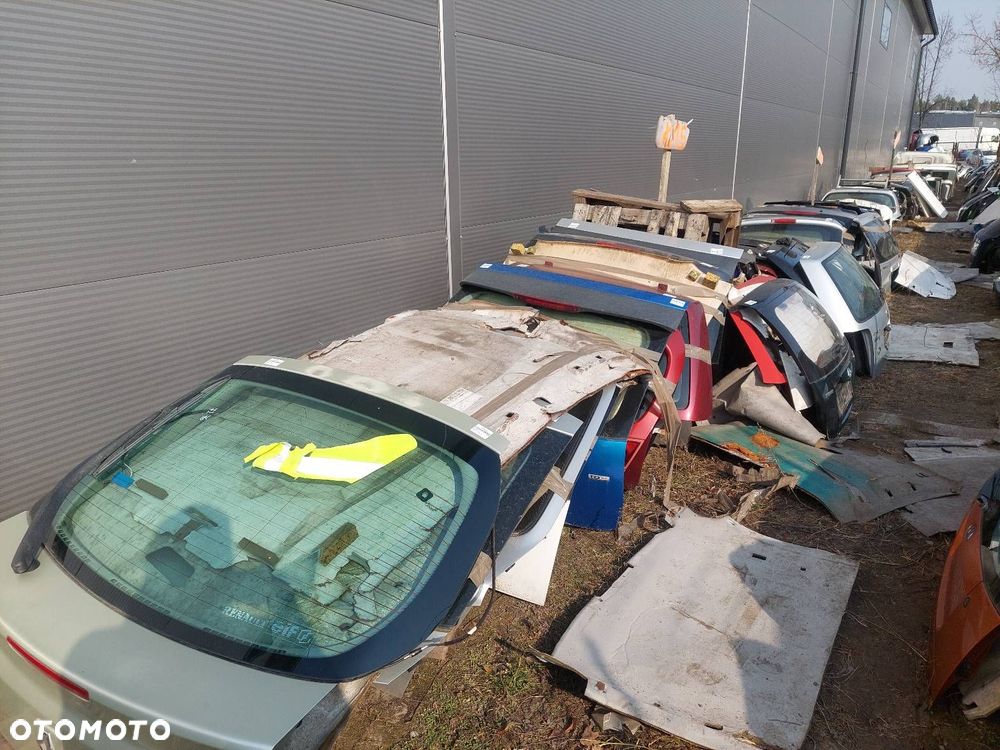 KLAPA BAGAŻNIKA + LAMPY RENAULT LAGUNA II HB 5D NV190 - 16