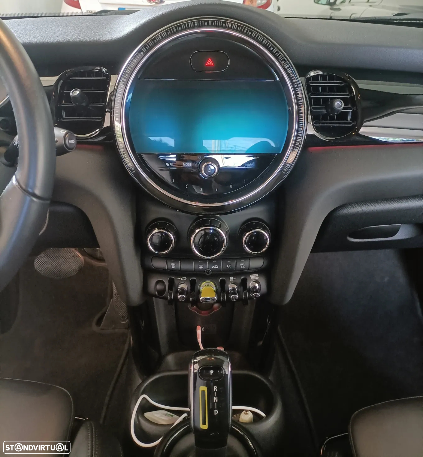 MINI 3 Portas Cooper SE Classic - 14
