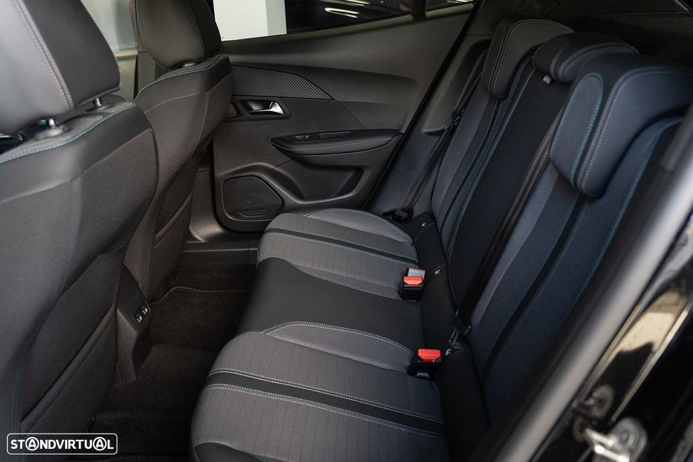 Peugeot 2008 1.5 BlueHDi Allure - 40