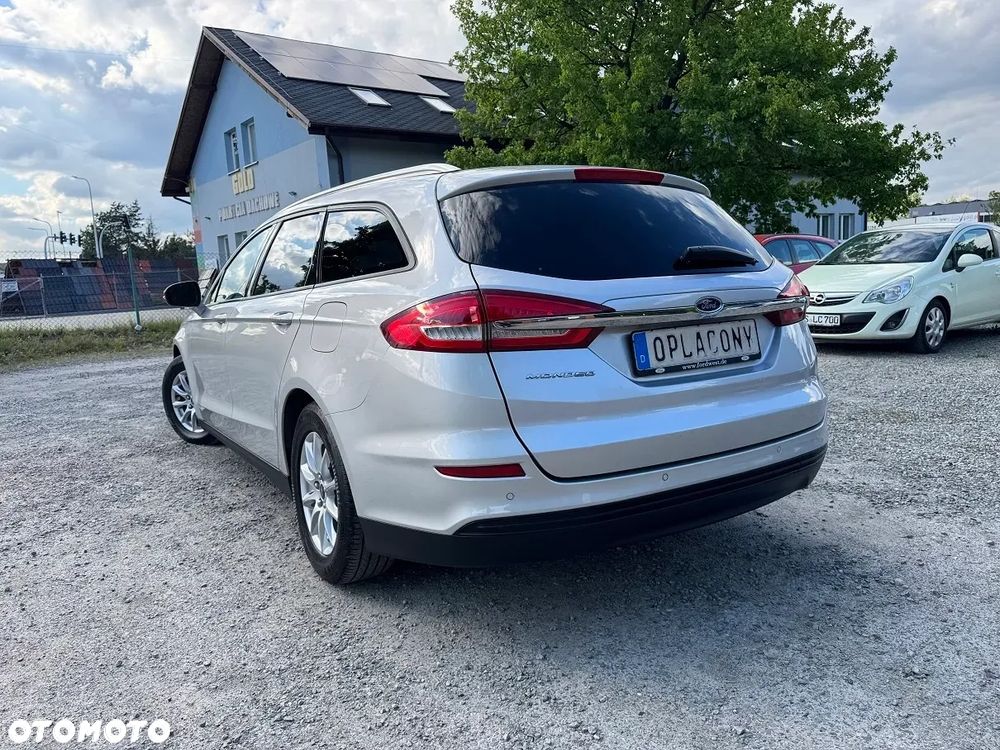 Ford Mondeo - 8