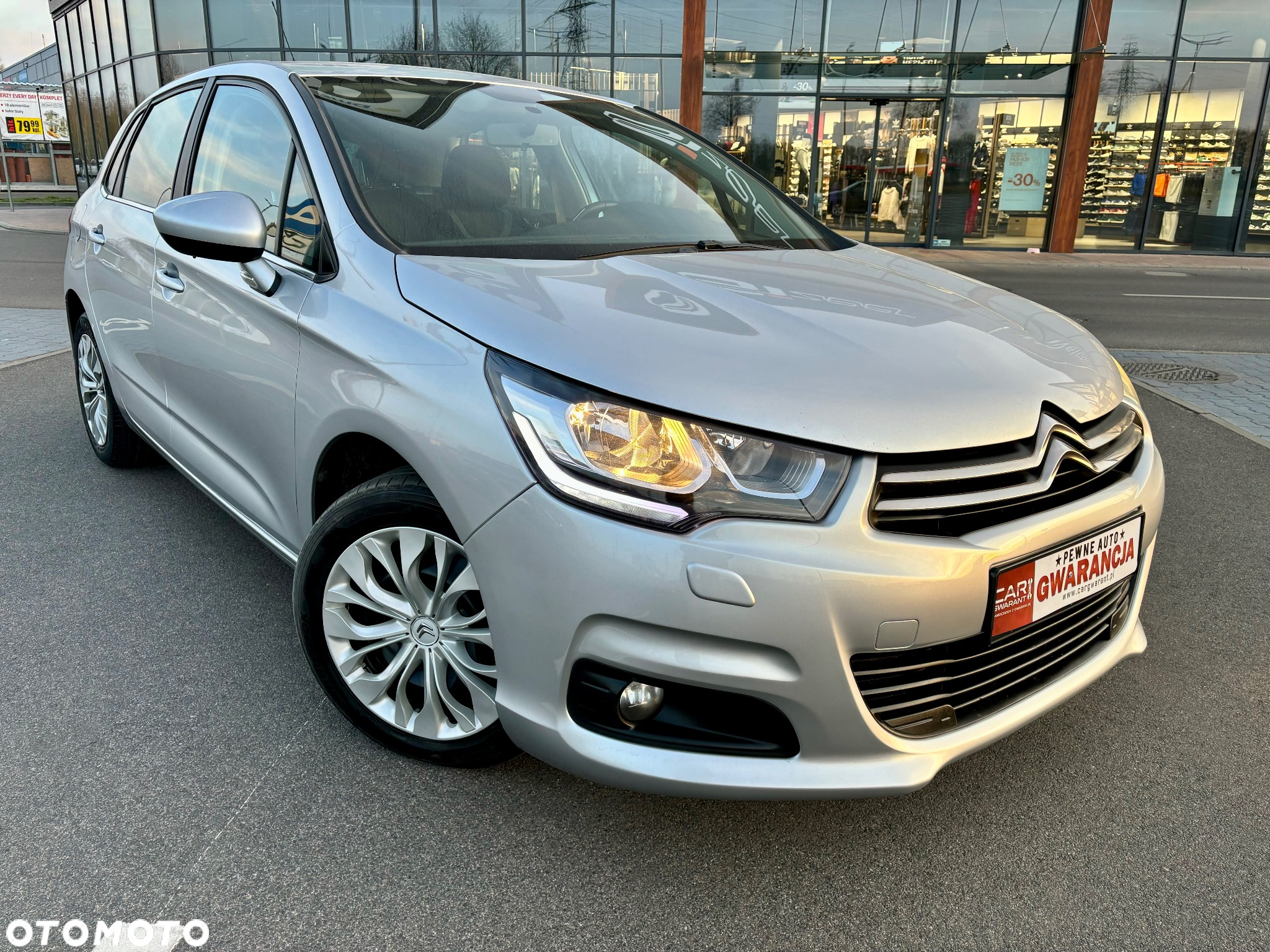 Citroën C4 BlueHDi 100 Selection - 3