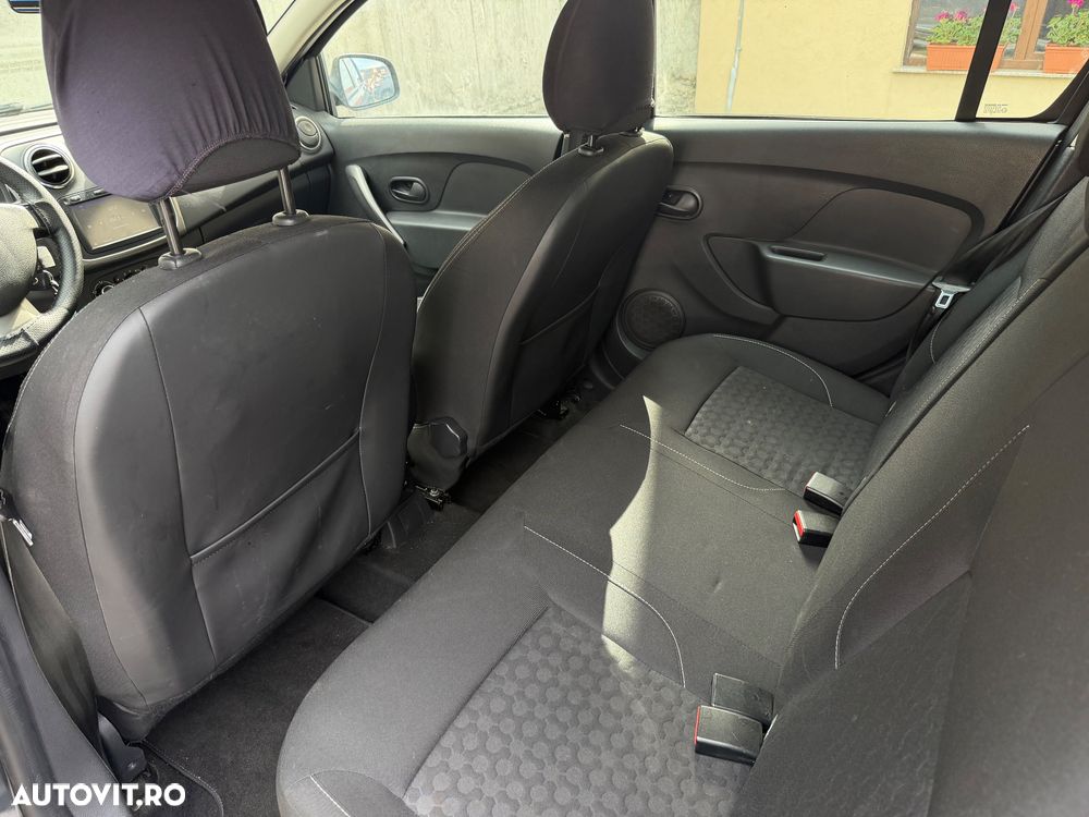 Dacia Logan 0.9 90CP Laureate - 17