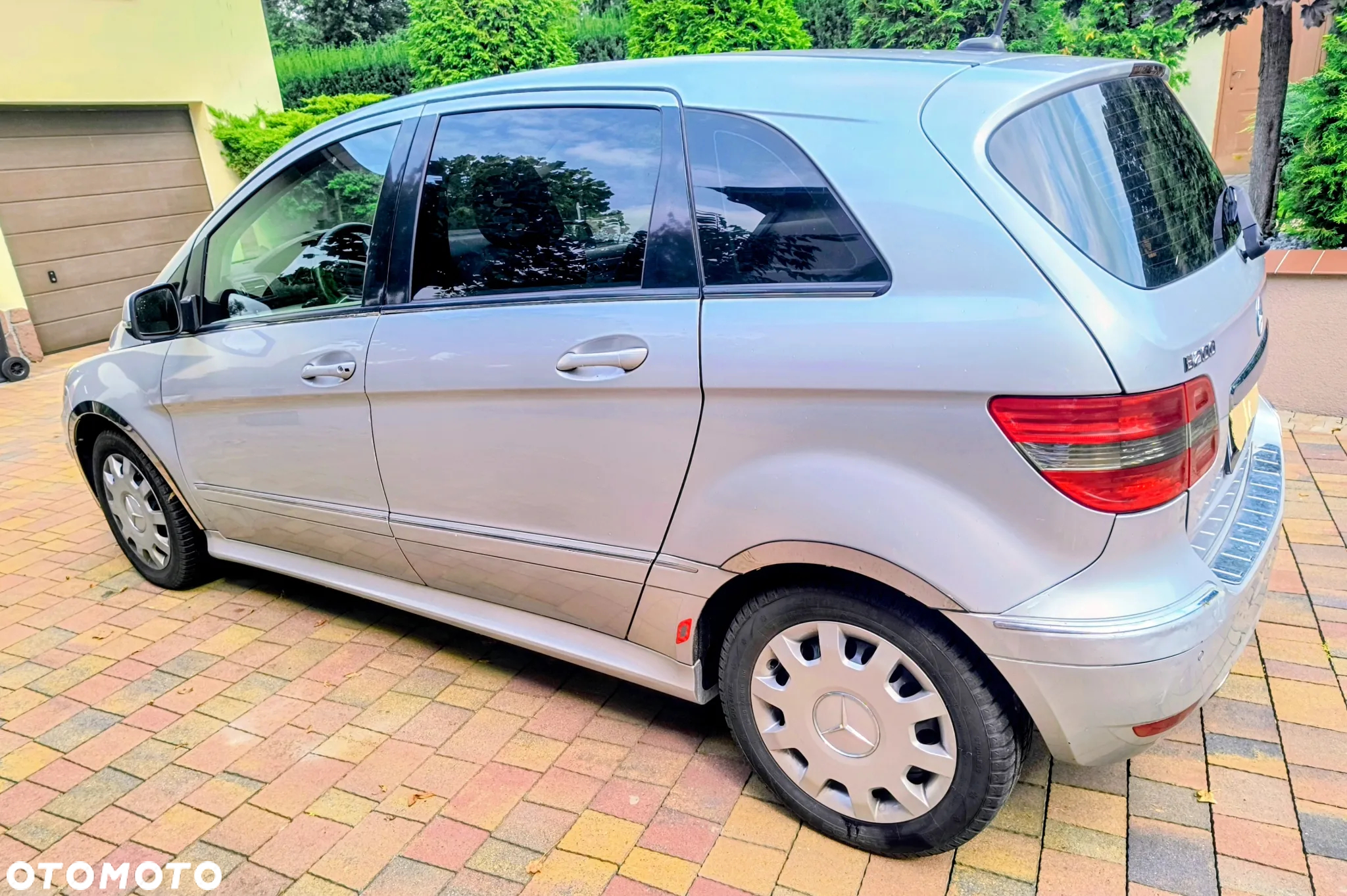 Mercedes-Benz Klasa B 200 CDI - 2