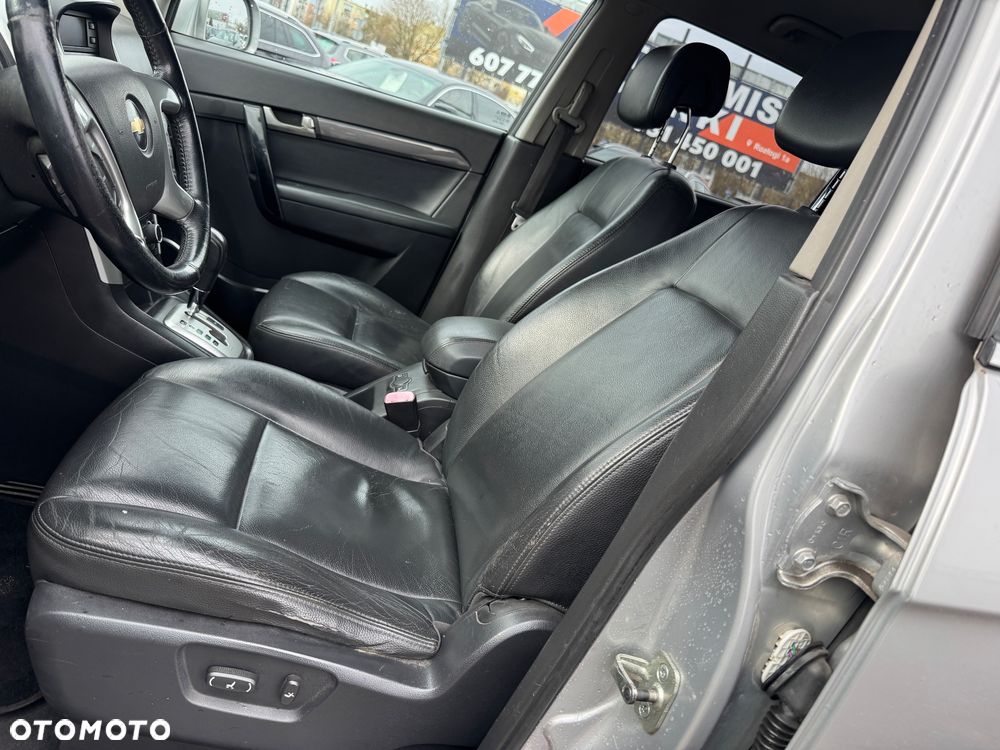 Chevrolet Captiva 2.0 4WD 5 Sitzer Automatik LT Exclusive - 23