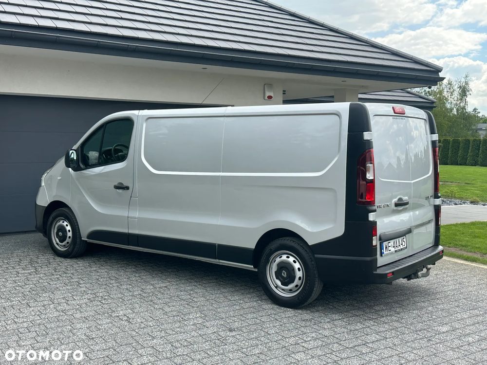 Renault Trafic - 12