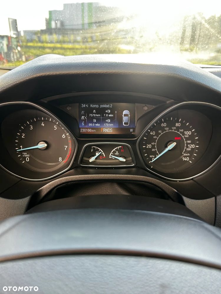 Ford Focus - 13