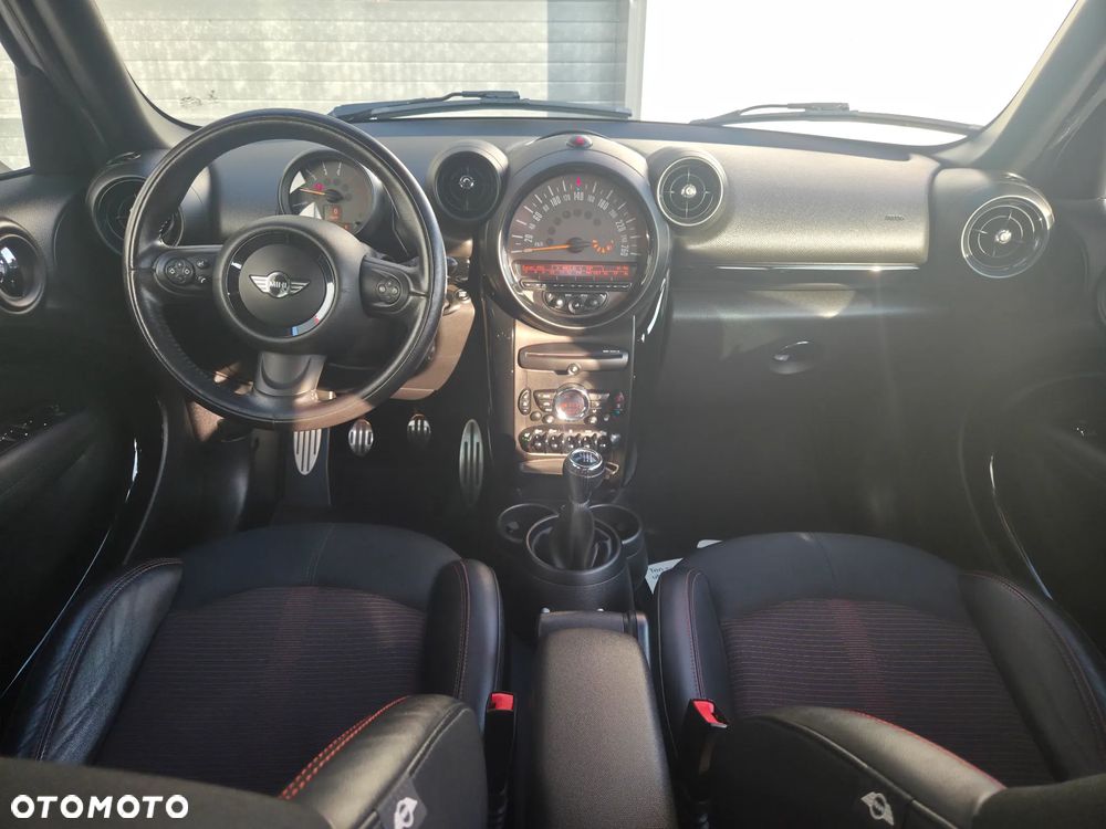 MINI Countryman Cooper SD ALL4 - 24