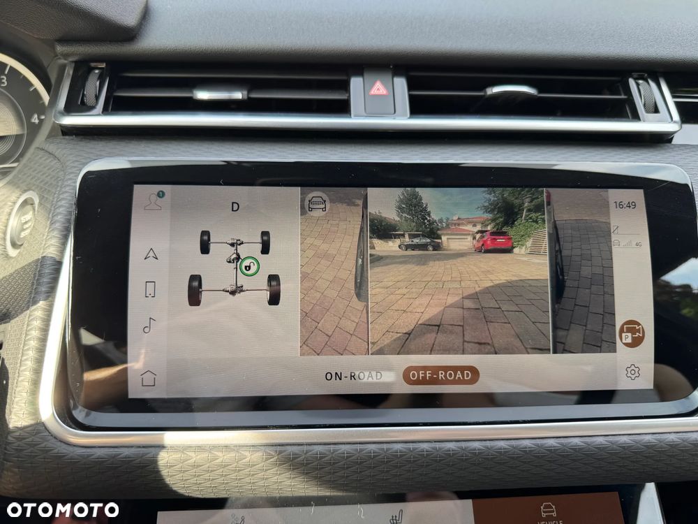 Land Rover Range Rover Velar 2.0 D200 mHEV R-Dynamic SE - 32