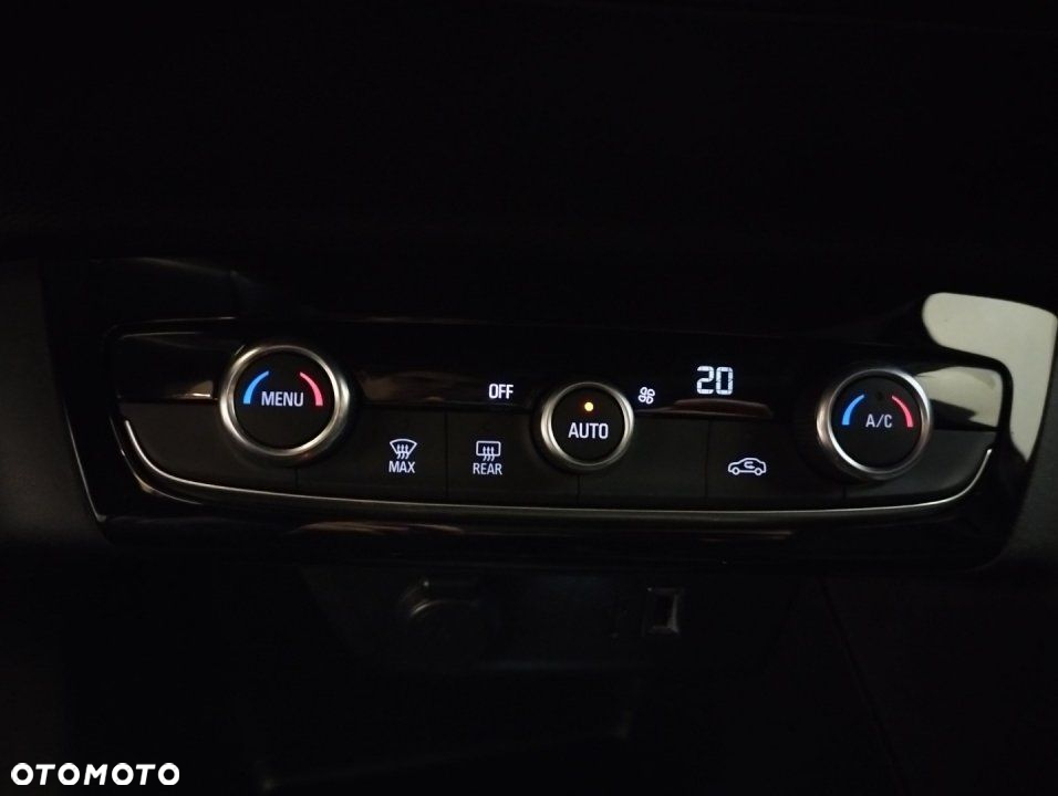 Opel Corsa - 12