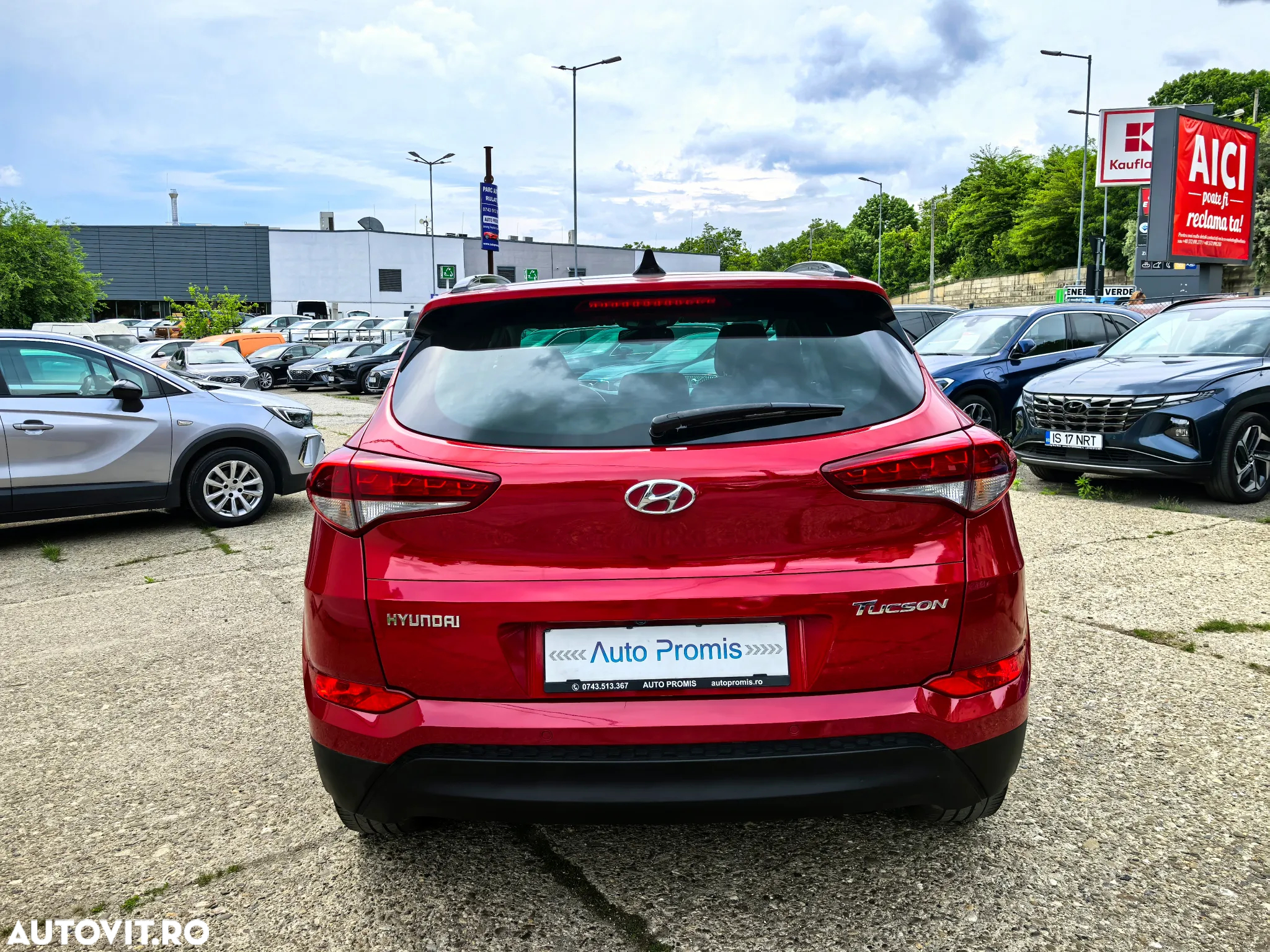 Hyundai Tucson blue 1.7 CRDi 2WD DCT Premium - 10