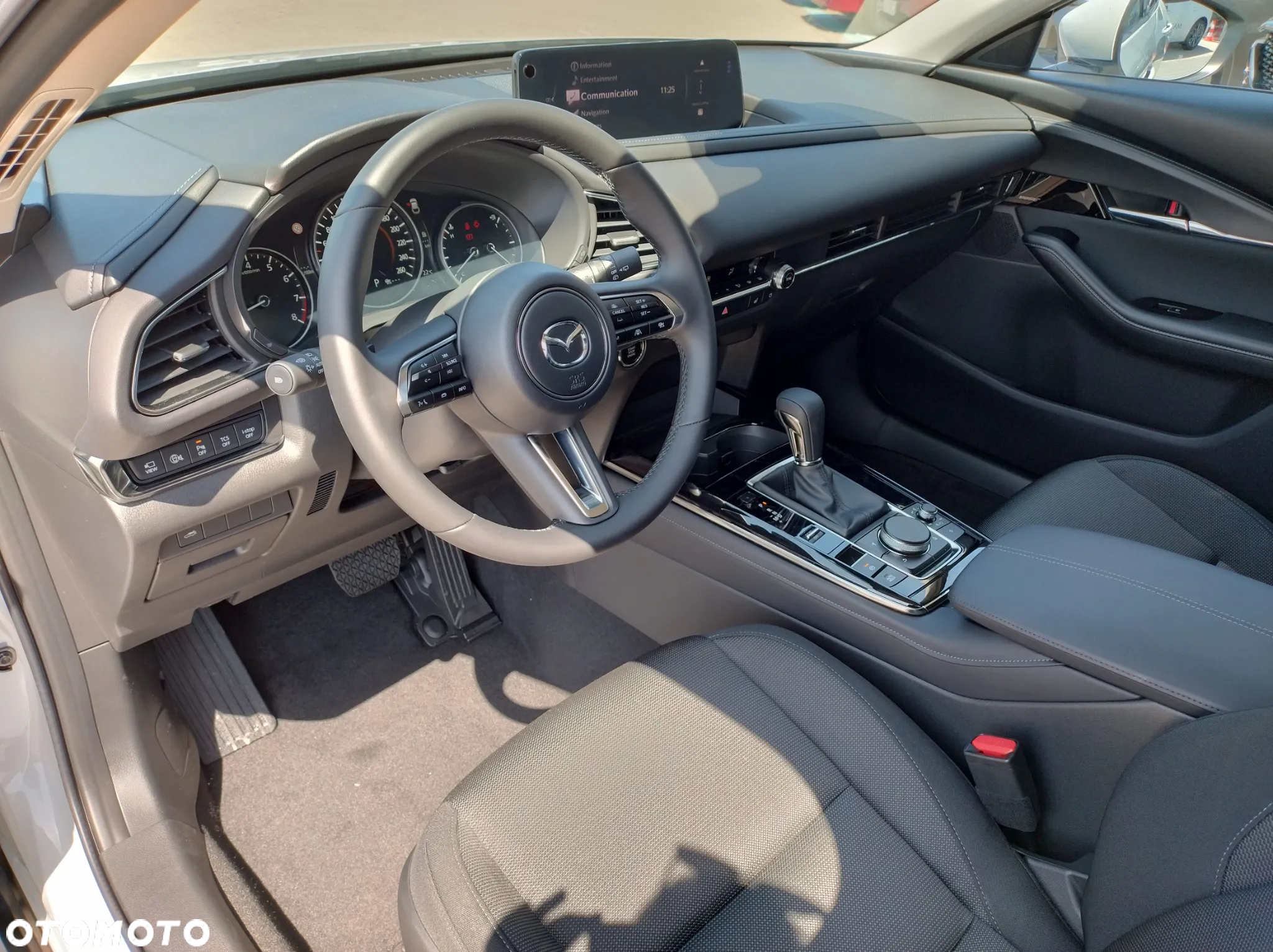Mazda CX-30 - 11
