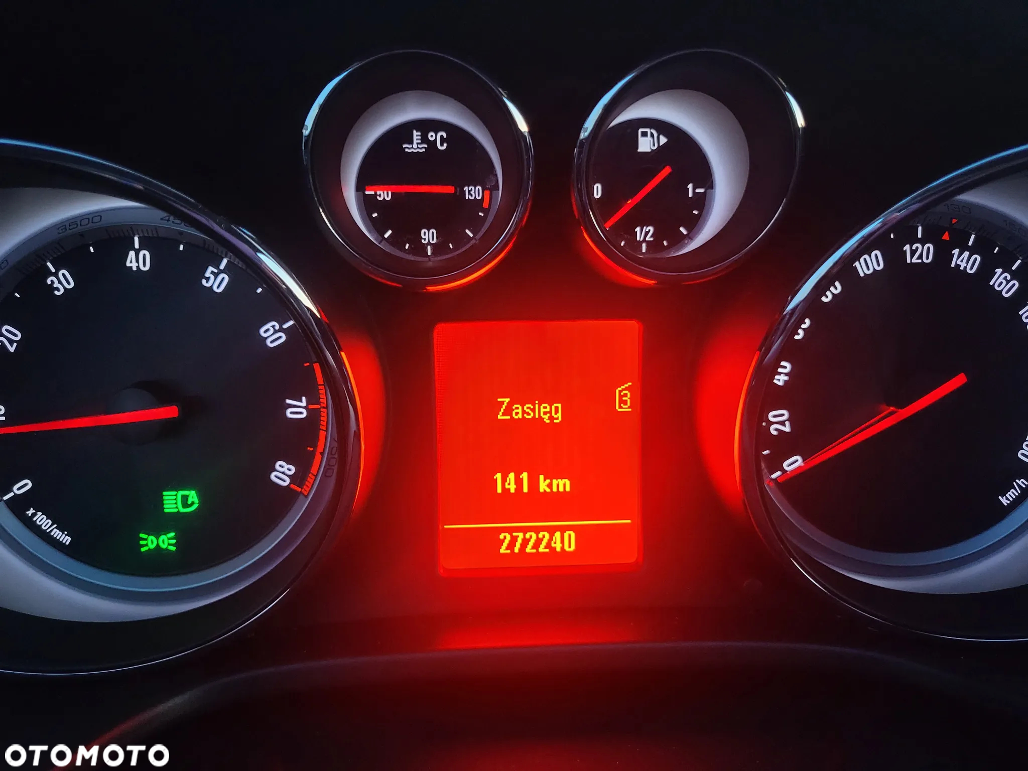 Opel Insignia - 8