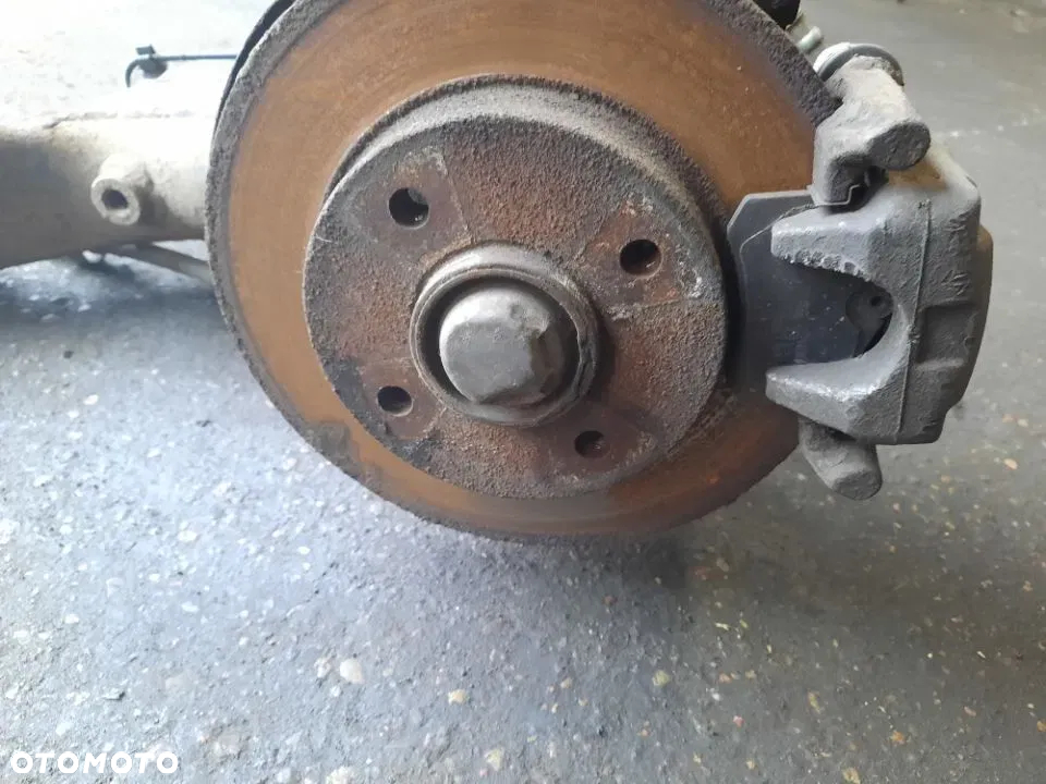 Peugeot 307 Wersja 5 Drzwi 5D Belka Zawieszenia Tylnego Oś Tył - 7