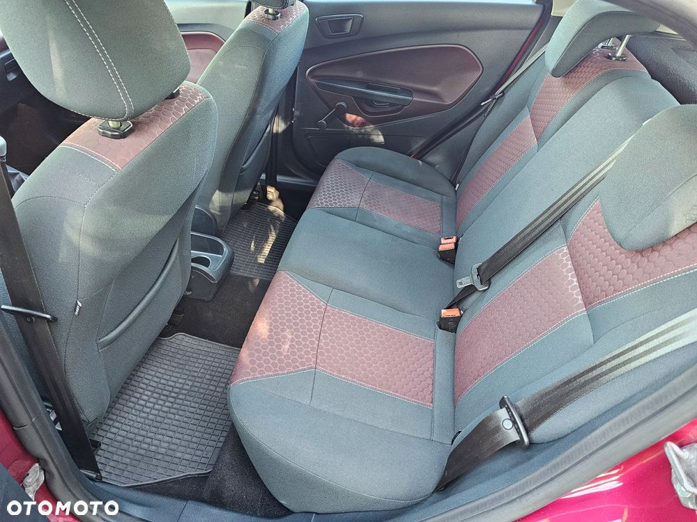 Ford Fiesta 1.25 Titanium - 11