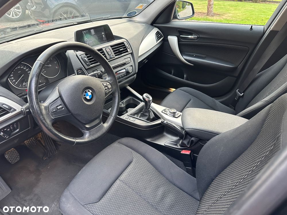 BMW Seria 1 116d - 9