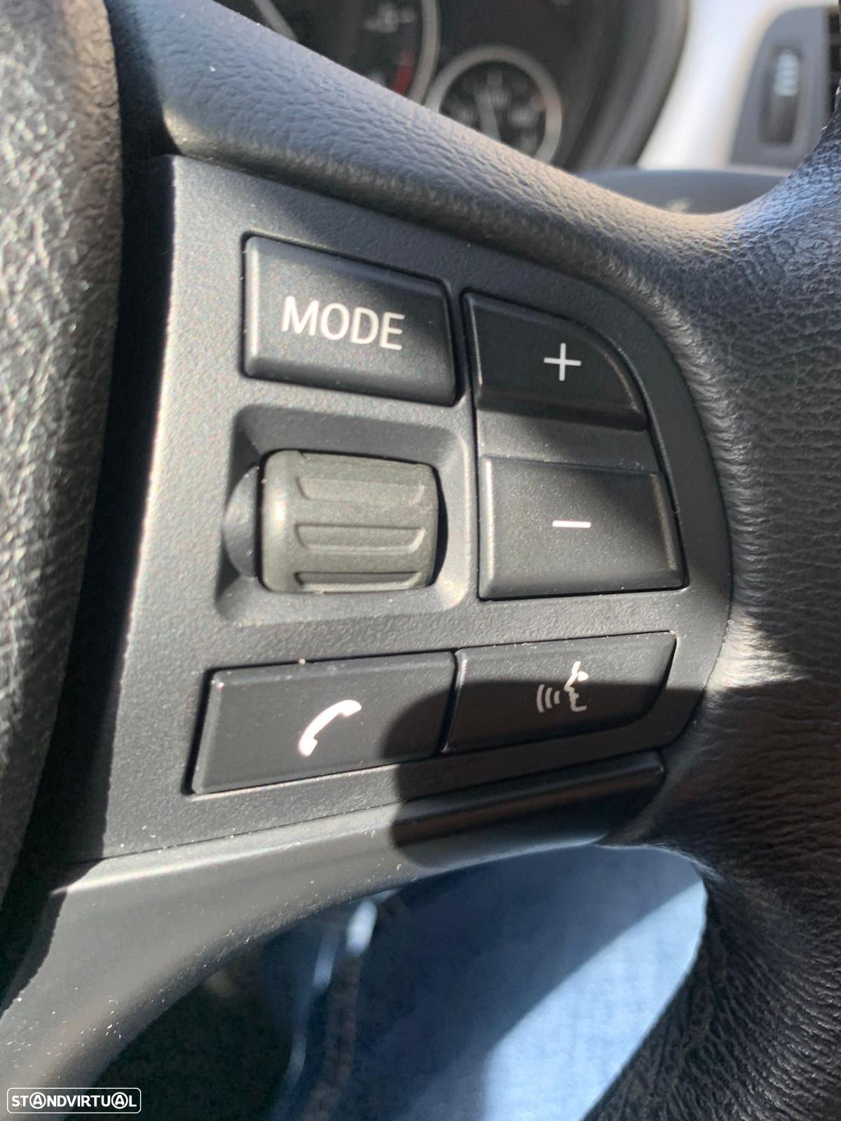 BMW 318 d Touring Auto Line Modern - 18