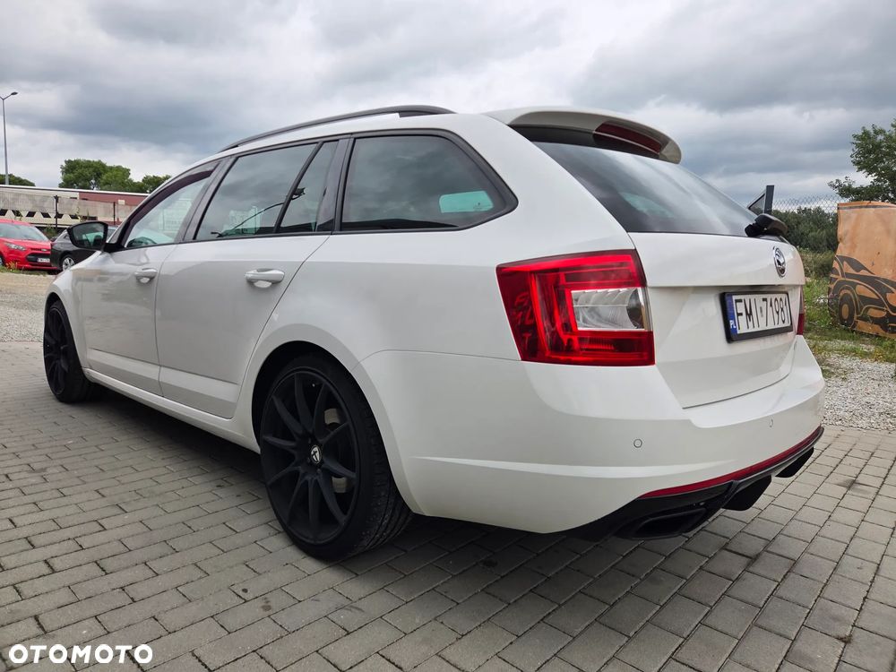 Skoda Octavia 2.0 TDI (Green tec) RS - 11