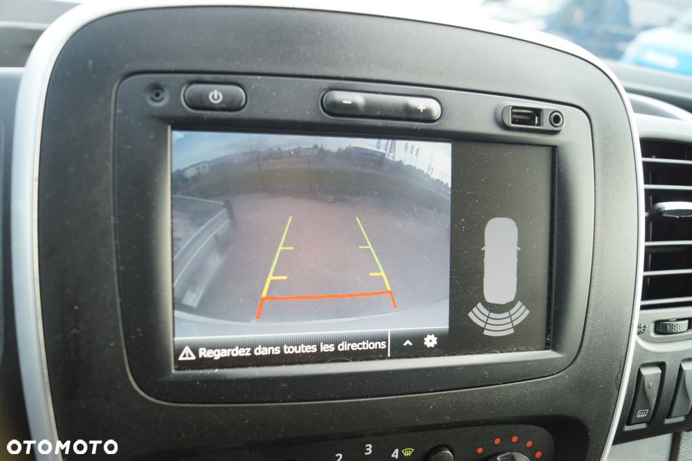 Renault Trafic - 24