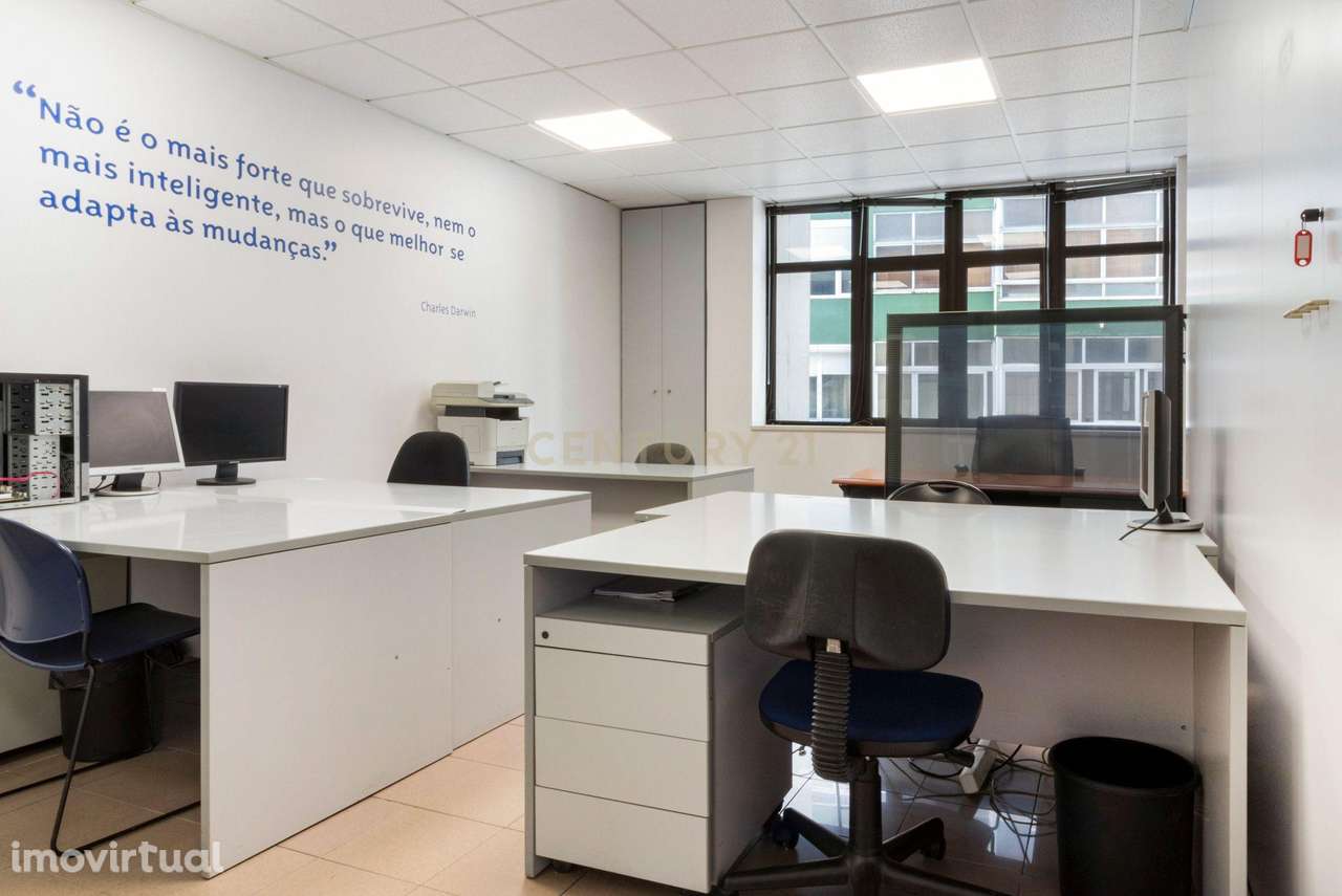 Escritório moderno com 5 Salas e 2 lugares de Parqueamento, junto ao M - Grande imagem: 5/26