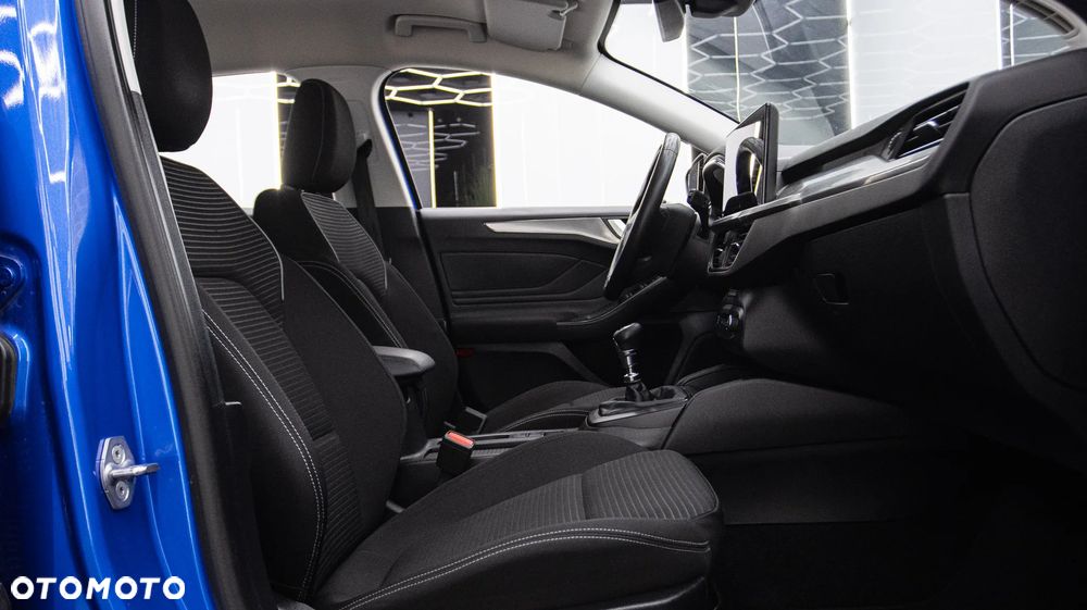 Ford Focus 1.0 EcoBoost Titanium - 16