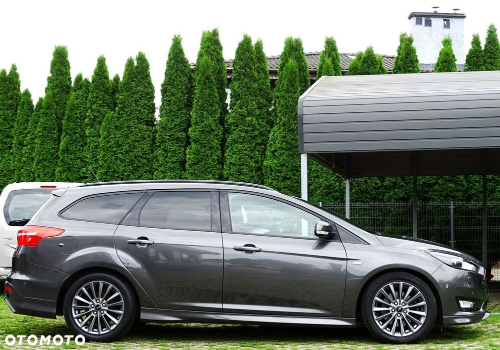 Ford Focus - 7
