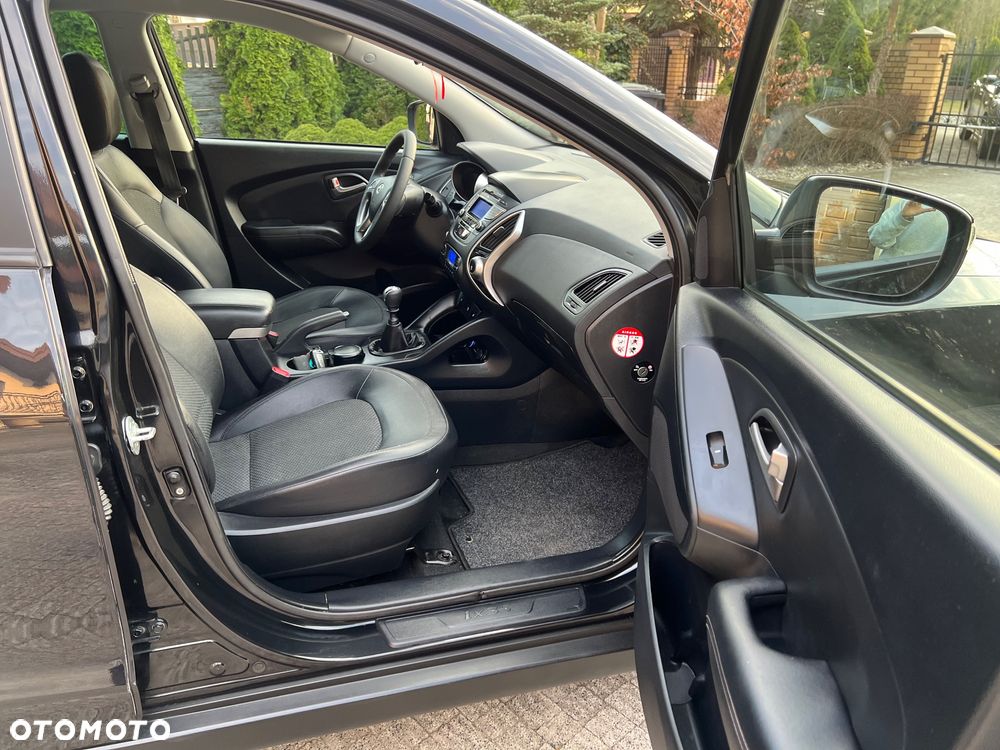 Hyundai ix35 1.7 CRDi 2WD blue Style - 25