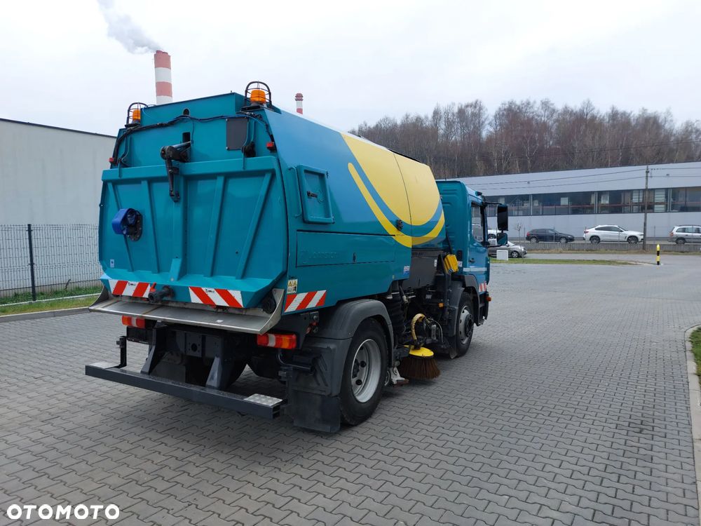 Mercedes-Benz Atego - 9