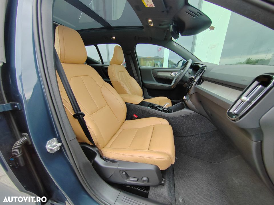 Volvo XC 40 Recharge T5 Twin Engine AT7 Inscription - 16