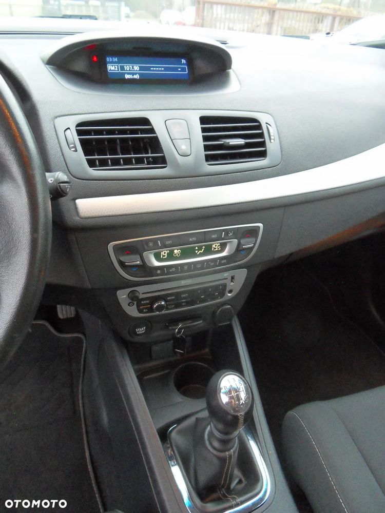 Renault Megane 1.2 16V TCe Energy Bose EU6 - 17