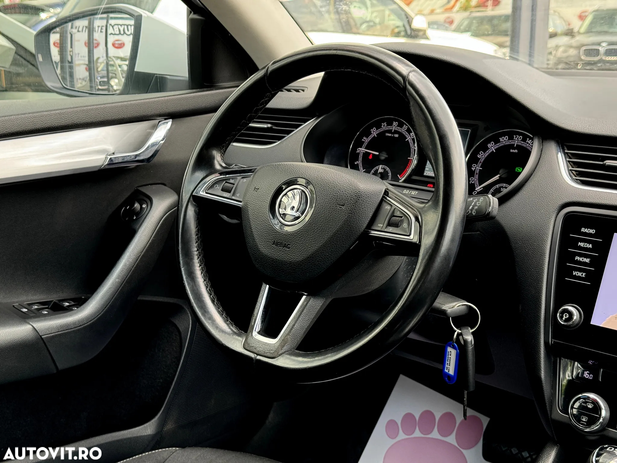 Skoda Octavia - 8