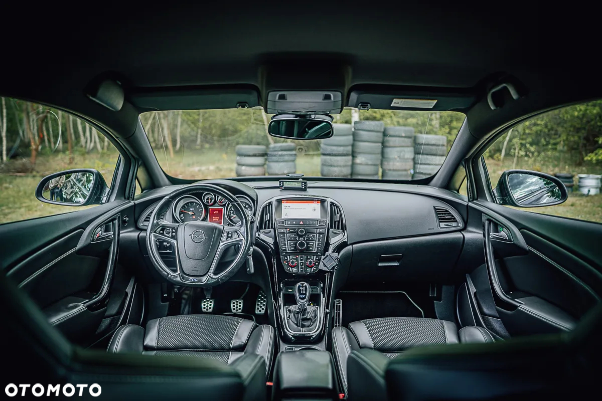Opel Astra OPC Start/Stop - 22