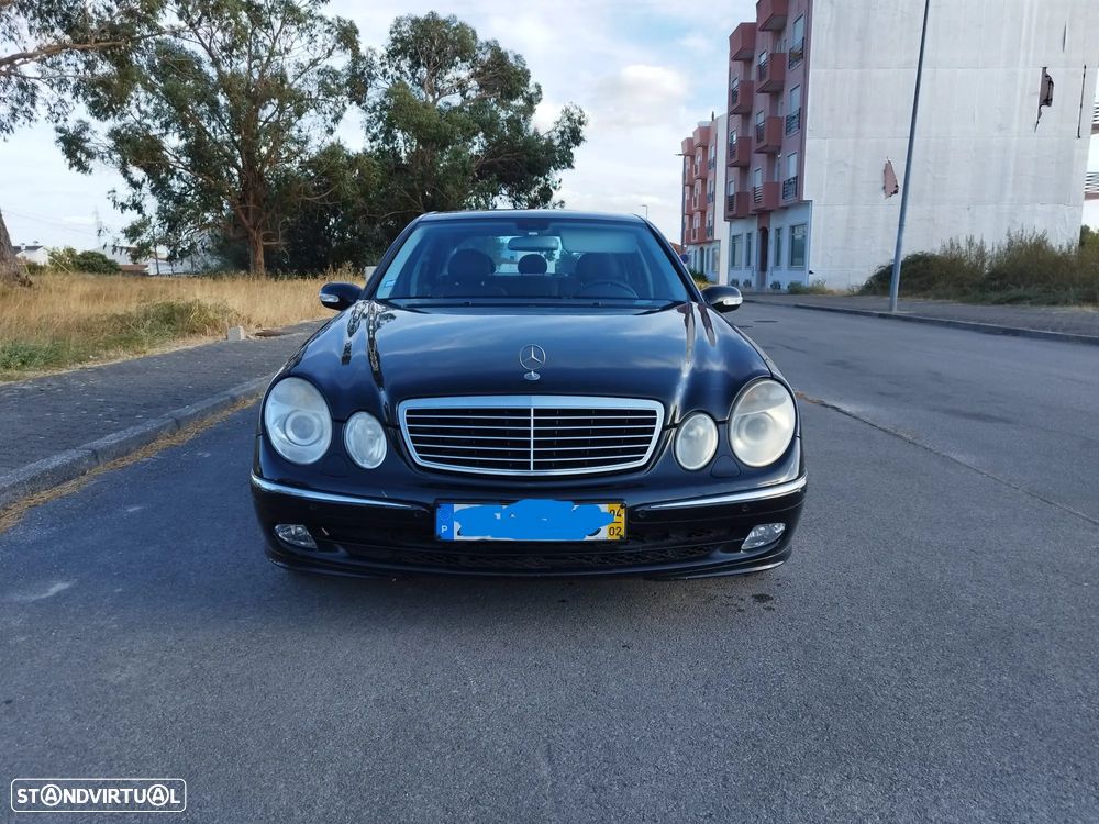 Mercedes-Benz E 320 CDi Avantgarde 4-Matic - 12