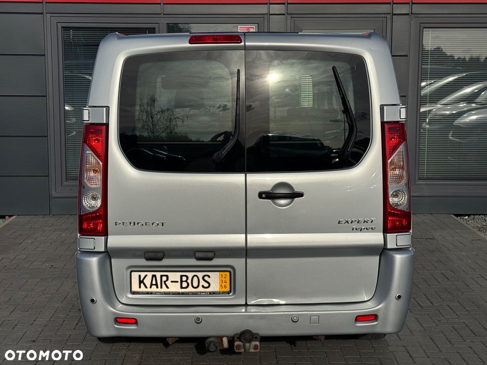 Peugeot Expert - 8