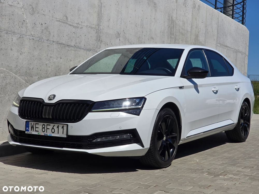 Skoda Superb 2.0 TDI SCR Sportline DSG - 17