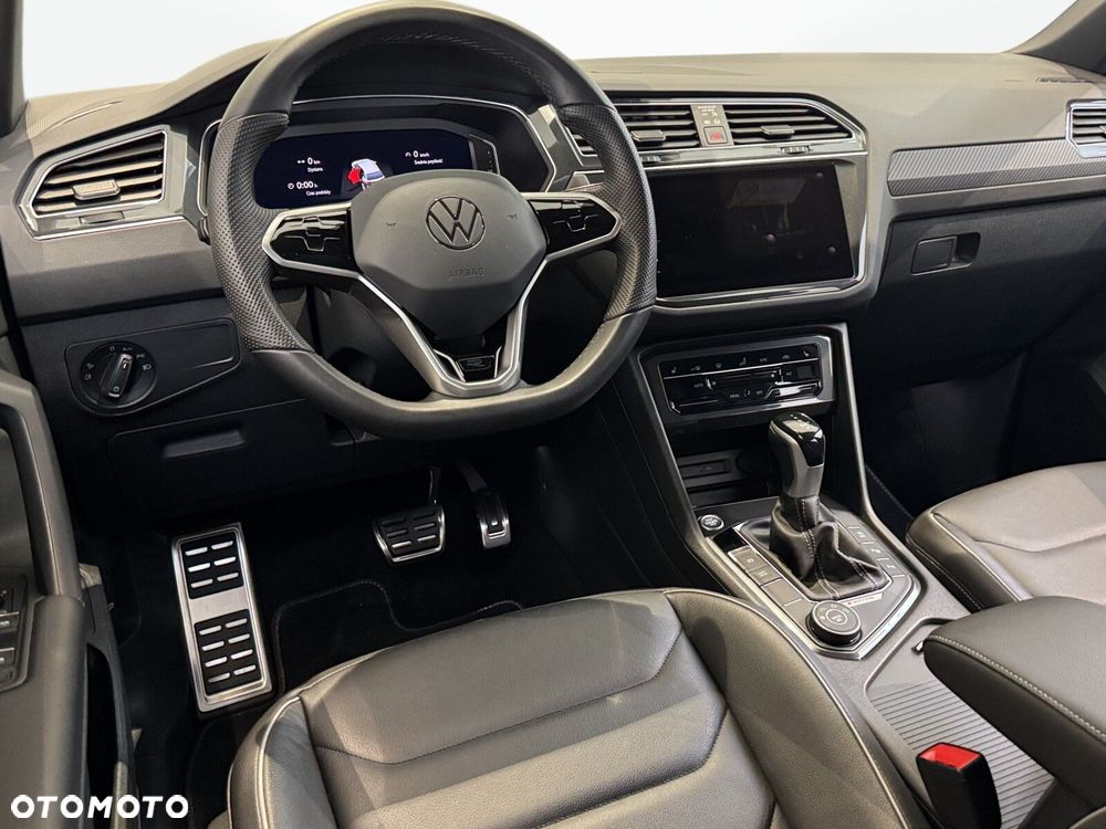 Volkswagen Tiguan - 15