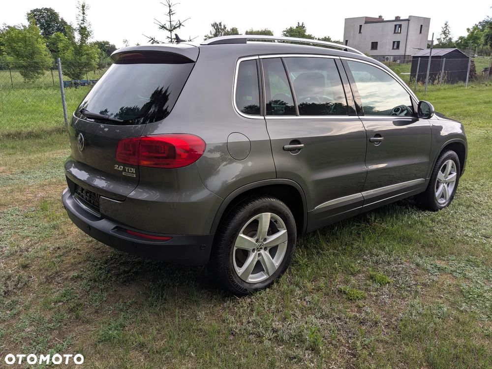 Volkswagen Tiguan 2.0 TDI DPF 4Motion BlueMotion Technology Cup Sport & Style - 4
