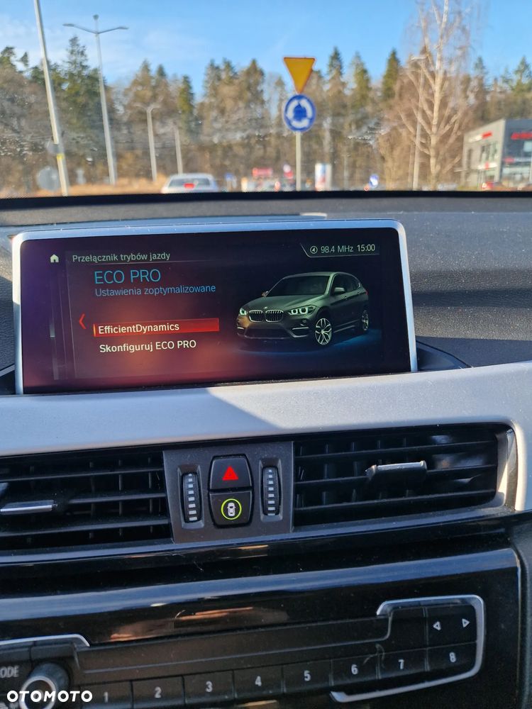 BMW X1 sDrive18i - 16