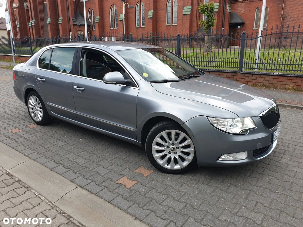 Skoda Superb 1.6 TDI Exclusive - 11
