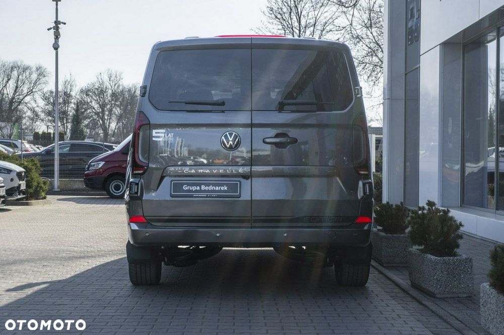 Volkswagen Caravelle - 5