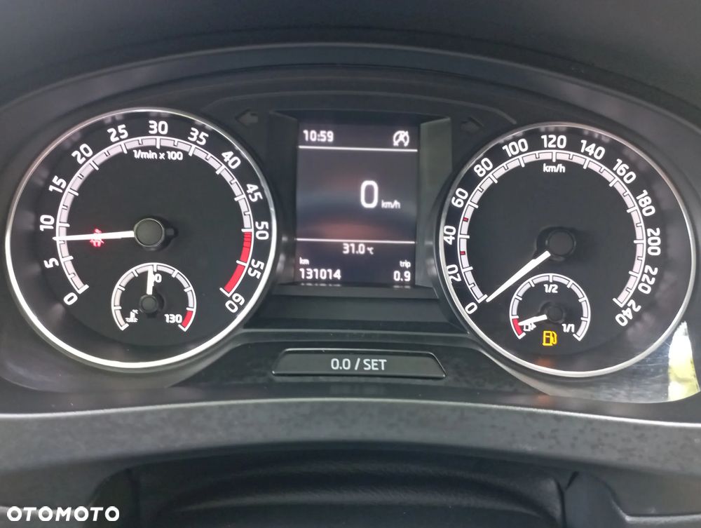 Skoda RAPID 1.4 TDI DPF Ambition - 13